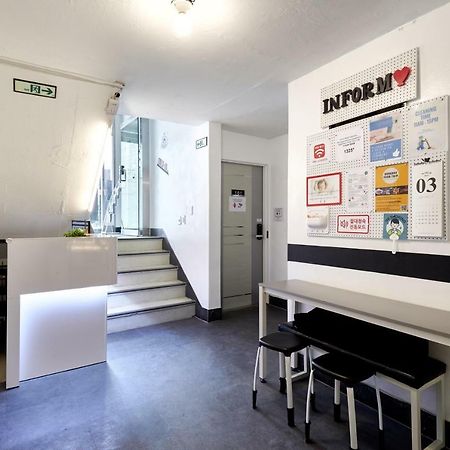 Jun Guesthouse Seul Zewnętrze zdjęcie