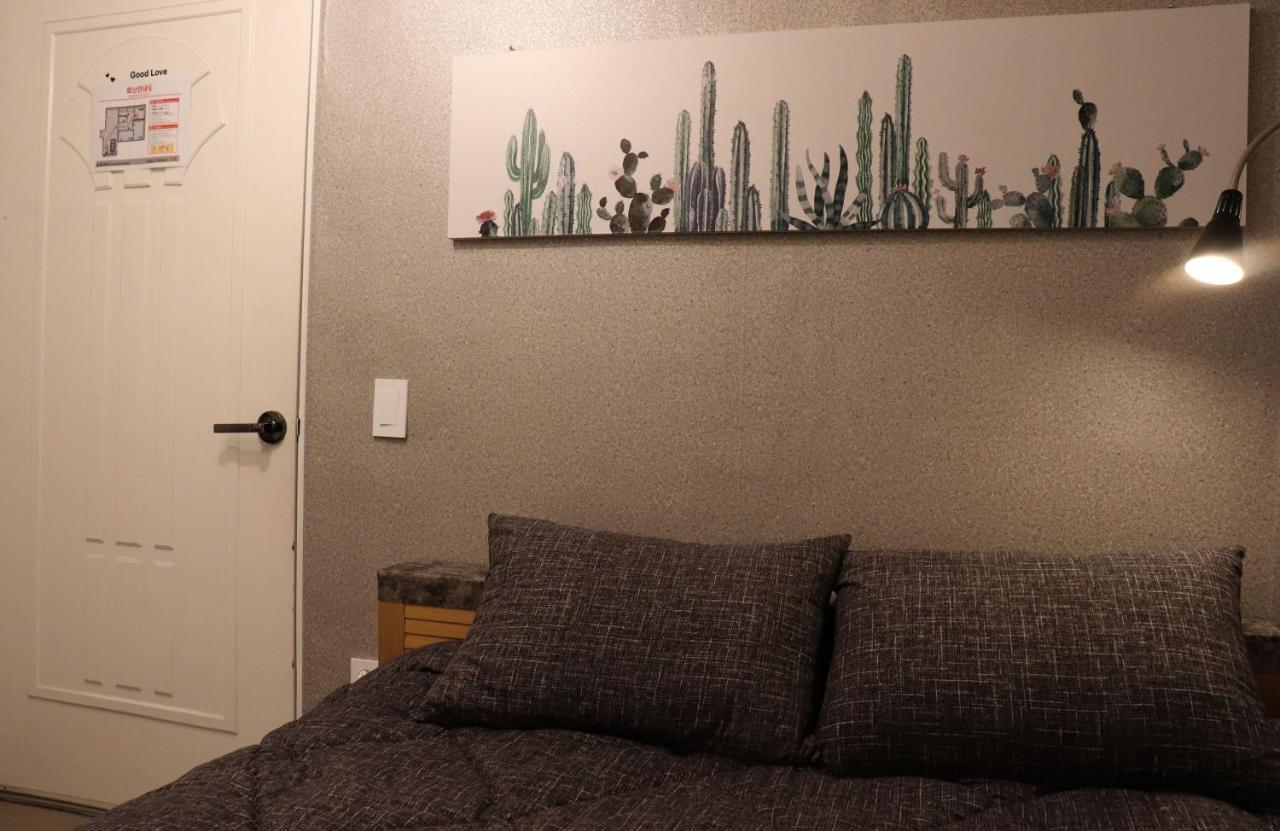 Jun Guesthouse Seul Zewnętrze zdjęcie