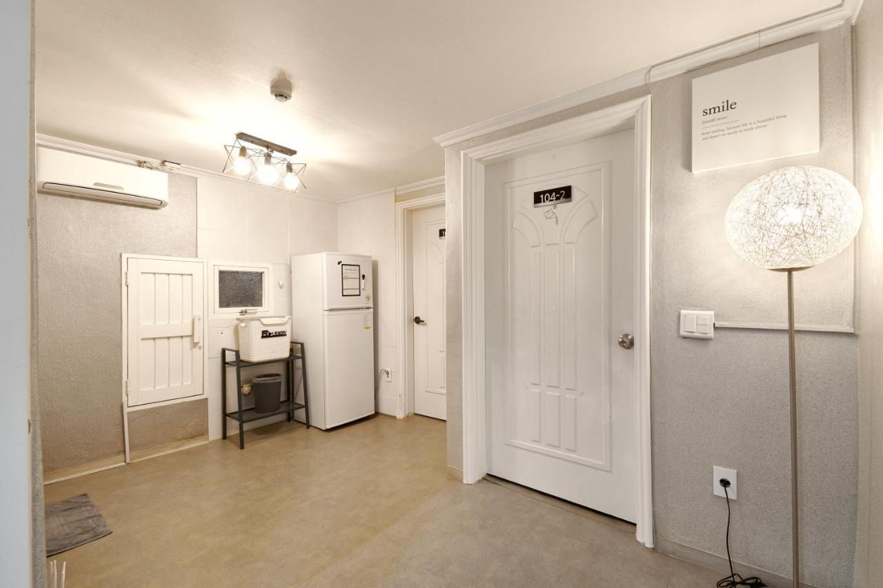 Jun Guesthouse Seul Zewnętrze zdjęcie