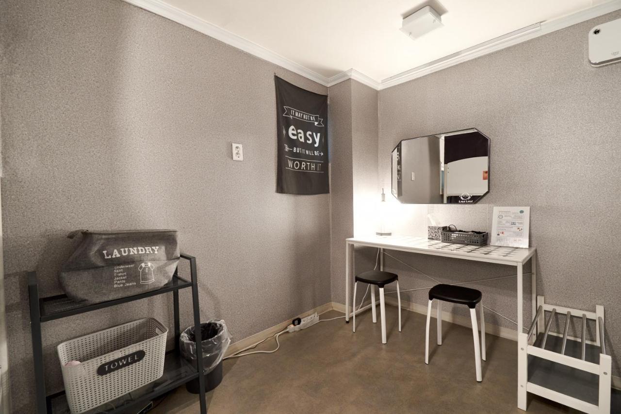 Jun Guesthouse Seul Zewnętrze zdjęcie