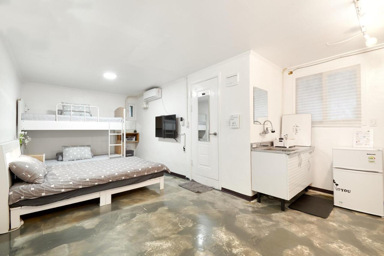Jun Guesthouse Seul Zewnętrze zdjęcie
